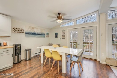 Beautifully Updated Home in The Hideout - North Section - photo 21