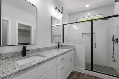 Beautiful new custom home located in a desirable Lake Murray - photo 28