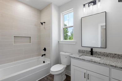 Beautiful new custom home located in a desirable Lake Murray - photo 34
