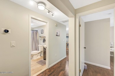 Beautifully Updated Home in The Hideout - North Section - photo 34