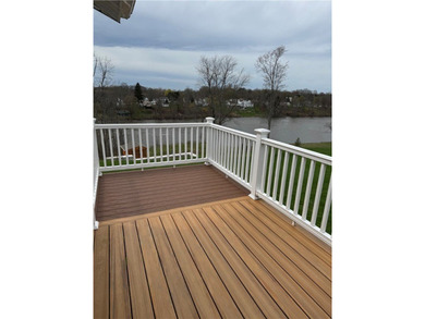 A truly special property! Enjoy stunning river views year-round - photo 35