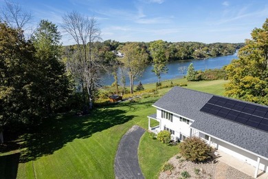 A truly special property! Enjoy stunning river views year-round - photo 36
