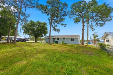 Completely redone and ready to impress! This 3BR/2BA home has - photo 41