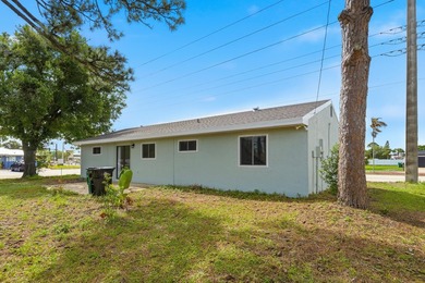 Completely redone and ready to impress! This 3BR/2BA home has - photo 44