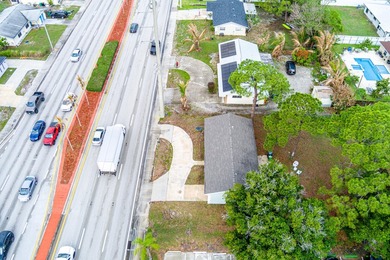 Completely redone and ready to impress! This 3BR/2BA home has - photo 47