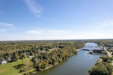 A truly special property! Enjoy stunning river views year-round - photo 50