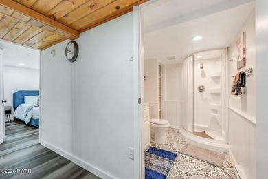 Beautifully Updated Home in The Hideout - North Section - photo 60