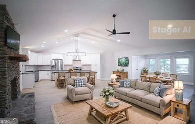 Just in time for summer! Dive into lakeside luxury at its finest - photo 2