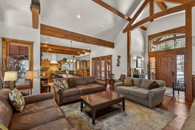 Custom mountain chalet tucked into the trees at Tamarack Resort - photo 14