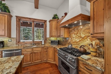 Custom mountain chalet tucked into the trees at Tamarack Resort - photo 19