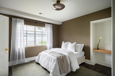 This Wagener Terrace residence offers luxury living in one of - photo 30