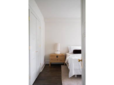 This Wagener Terrace residence offers luxury living in one of - photo 36
