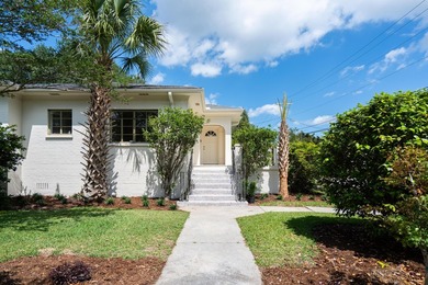 This Wagener Terrace residence offers luxury living in one of - photo 43