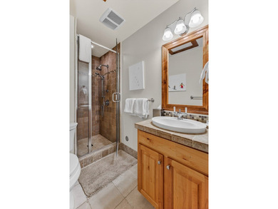 Custom mountain chalet tucked into the trees at Tamarack Resort - photo 49