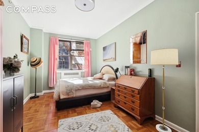 ALL BOXES CHECKED! The ultimate one bedroom on Riverside Drive - photo 6