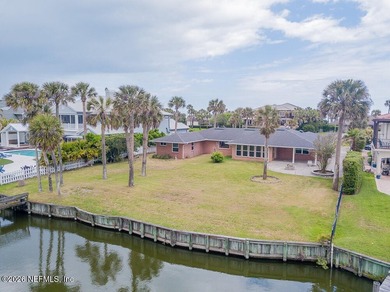 Welcome to prestigious Ponte Vedra Boulevard in the heart of - photo 4