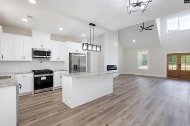 Beautiful new custom home located in a desirable Lake Murray - photo 15