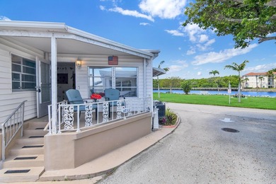 Bring your boat to this 2 Bedroom 1.5 Baths home located on the - photo 1