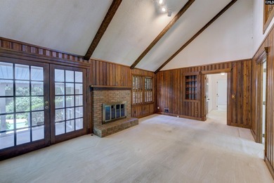 A private inground pool, spacious screened porch, and impressive - photo 4