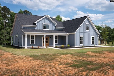 Beautiful new custom home located in a desirable Lake Murray - photo 40