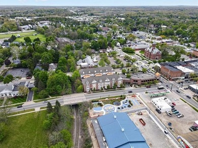 Downtown living doesn't get much better than this! Perfectly - photo 42