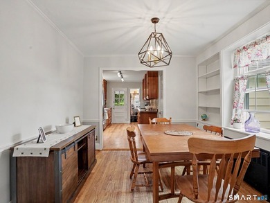 Welcome home to this charming Cape nestled in a sought-after - photo 13
