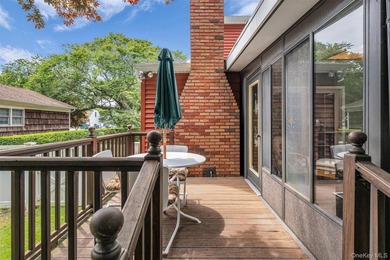 Welcome to this meticulously maintained 4-bedroom, 2.5-bathroom - photo 24