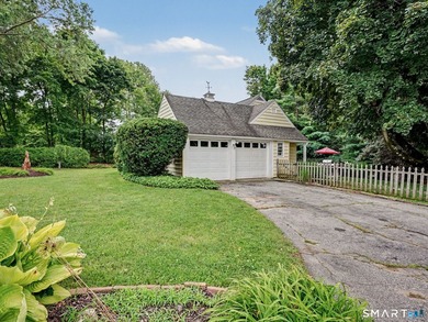 Welcome home to this charming Cape nestled in a sought-after - photo 34