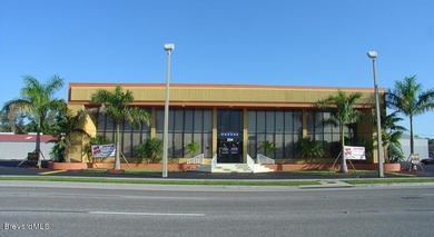 This listing is for a total of 16,200 SqFt sitting on 1.36 acres - photo 2