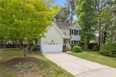 This beautifully maintained four-bedroom home blends modern - photo 2