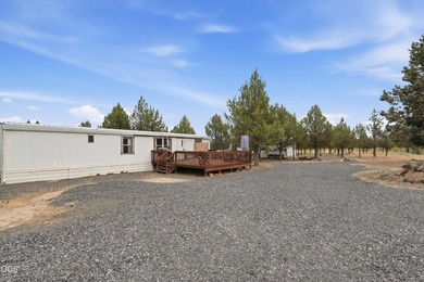 Rare fly-in opportunity in the gated Three Rivers Recreation - photo 31
