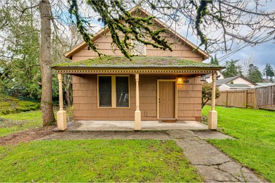 Columbia River Home For Sale in Kalama Washington