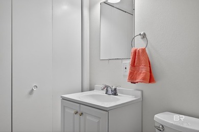 Coastal Living Meets Comfort & Convenience in Gulf - photo 33