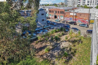 DEVELOPMENT GOLD MINE IN BROADWAY VALDEZ! An exceptional - photo 7