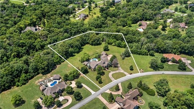 Nestled on +/- 5 private acres in the desirable Talamore - photo 4