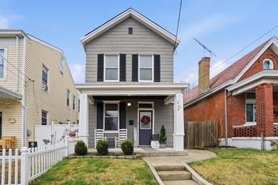 (private lake, pond, creek) Home Sale Pending in Bellevue Kentucky