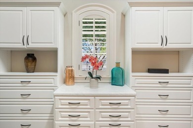 Incredible incentive!**Seller offers 2:1 rate buydown-2% lower - photo 32