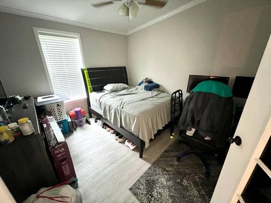 Spacious and very well-maintained, this 3 bedroom, 2 bathroom - photo 33