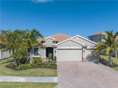 Lake Home For Sale in Fort Myers, Florida