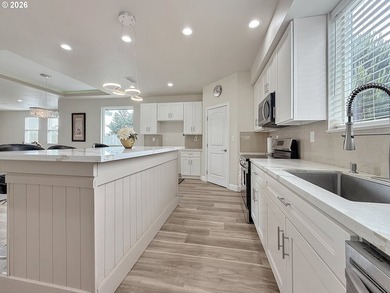 Bring offers! Welcome to this beautifully designed 3-bedroom - photo 10
