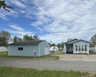 Lake Home Sale Pending in Lakeview, Ohio