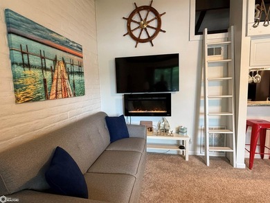 RESORT-STYLE LIVING AT THE HARBOURAGE! End unit available at The - photo 7