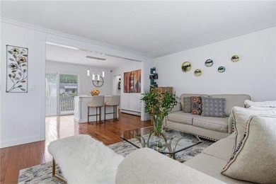 Stunning and meticulously maintained raised ranch in Warwick - photo 11