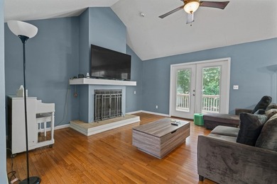 Beautiful 3 bedroom/2 bath home located in the quiet - photo 19