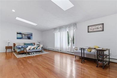 Stunning and meticulously maintained raised ranch in Warwick - photo 21