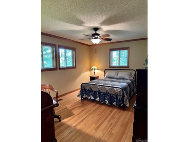 Lovely home on the Indian Hills Golf Course. 3 Bedroom 2 and 1/2 - photo 29