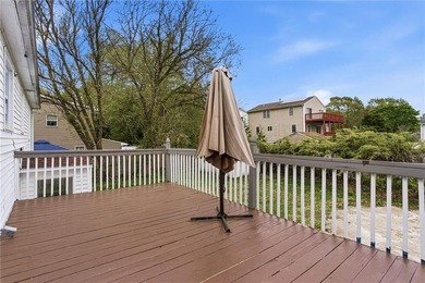 Stunning and meticulously maintained raised ranch in Warwick - photo 33