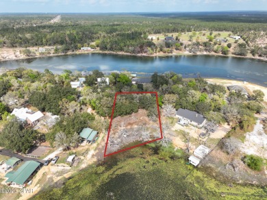 Piney Lake Lot For Sale in Chipley Florida