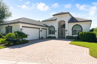 (private lake, pond, creek) Home For Sale in Delray Beach Florida