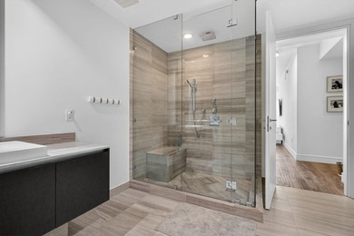 Experience luxury living in the heart of Aventura! This - photo 21